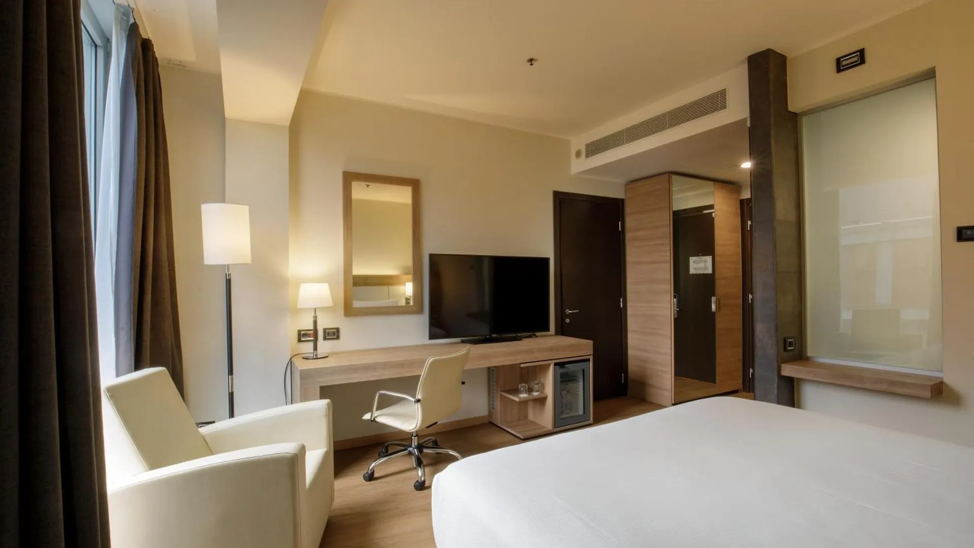 Hotel Doubletree By Hilton Milan
