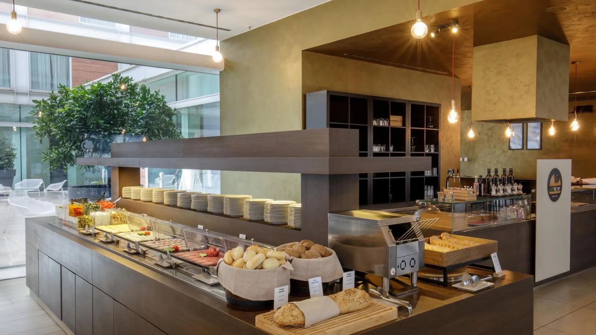 Hotel Doubletree By Hilton Milan