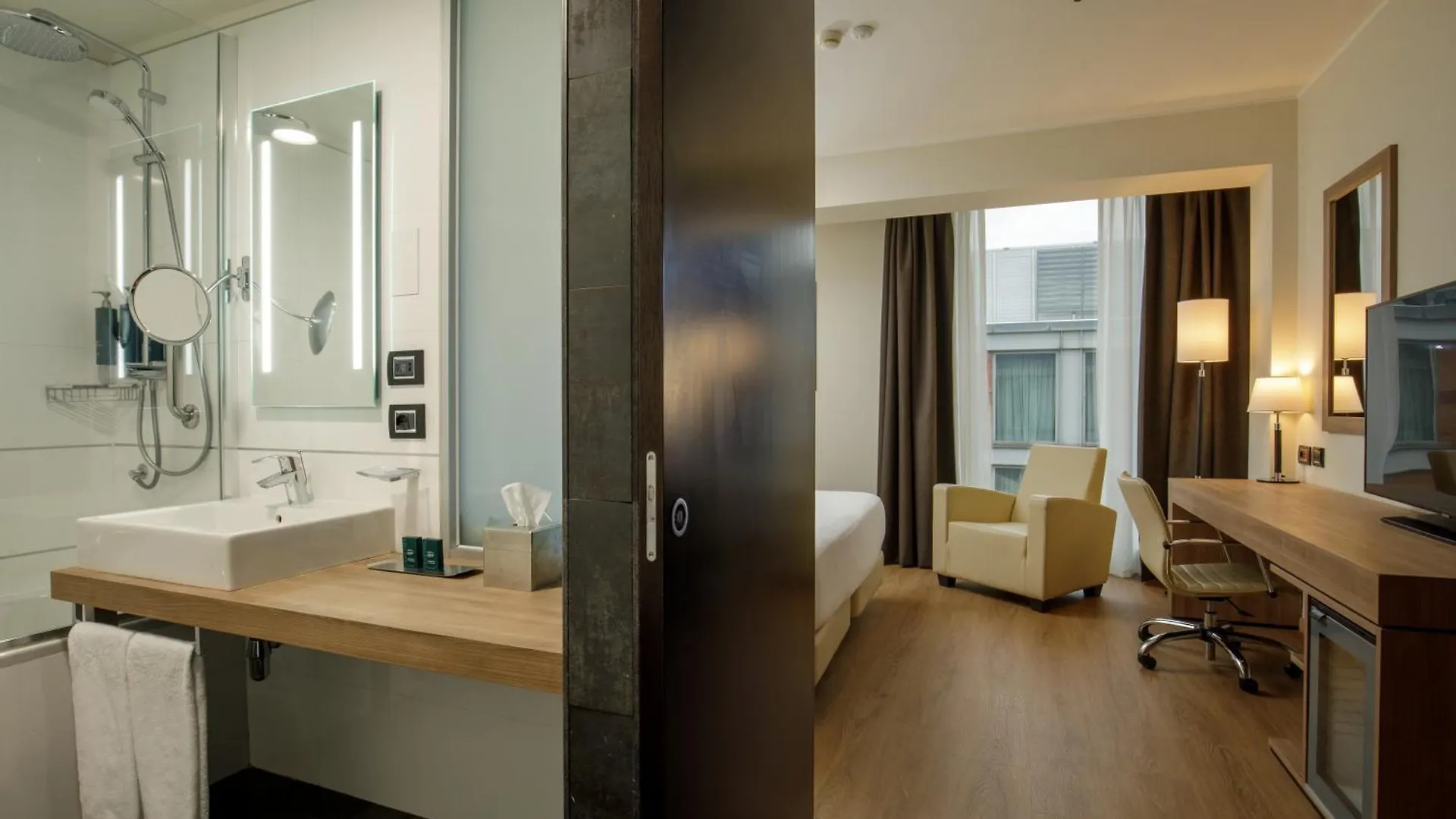 Hotel Doubletree By Hilton Milan
