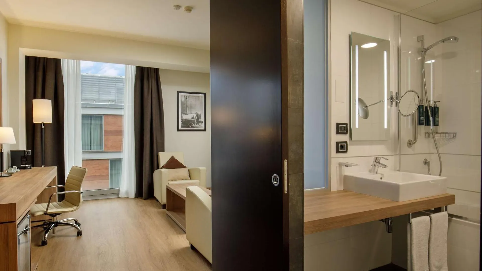 ****  Hotel Doubletree By Hilton Milan Italie