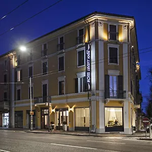 Boutique Liberty 1904 Болонья
