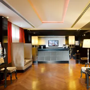 Отель Starhotels Anderson, Милан
