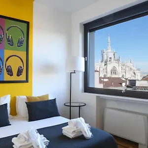  Daire Sweett - Duomo View İtalya