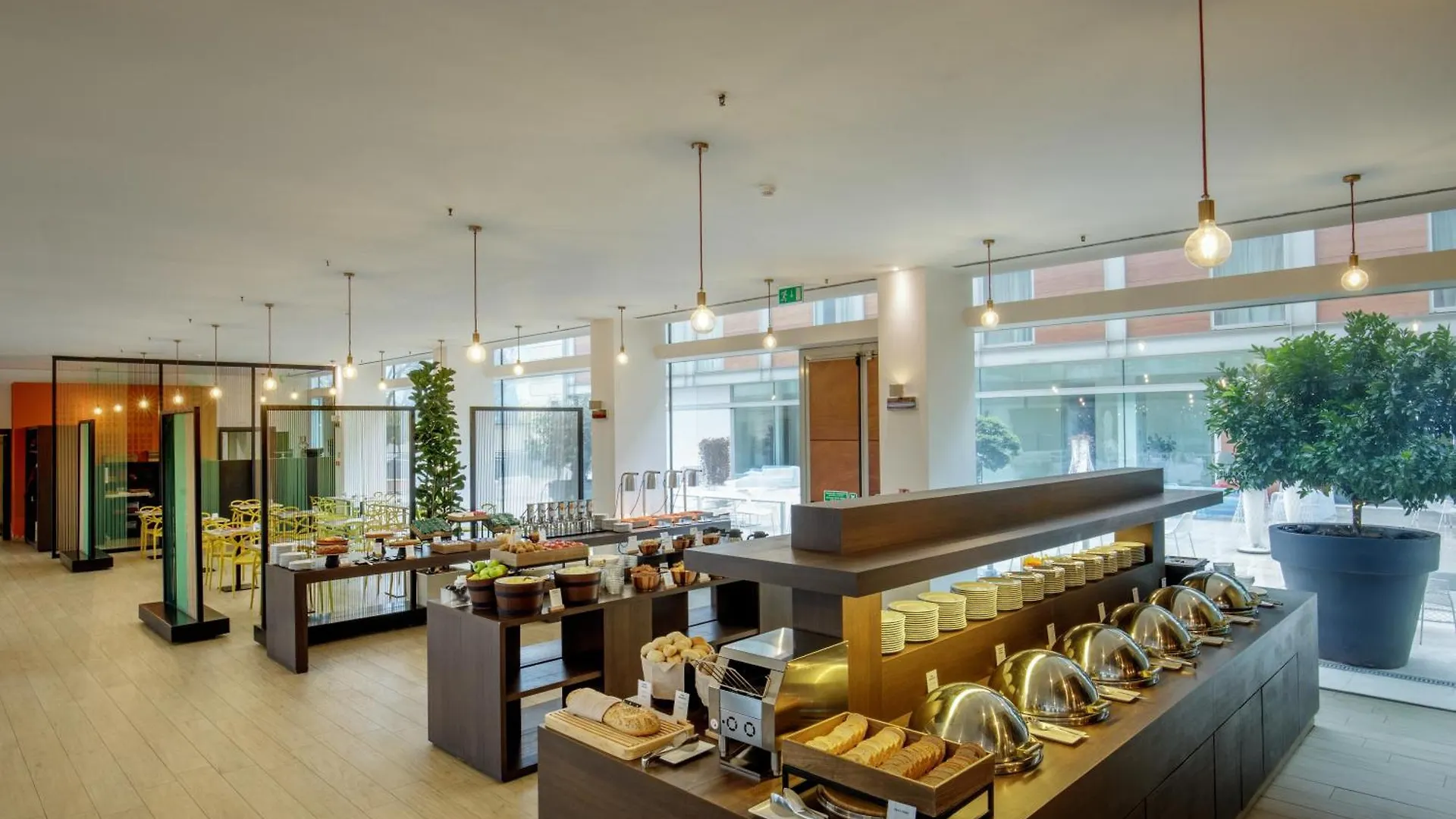 Doubletree By Hilton Milan Hotel 4*,  Italy
