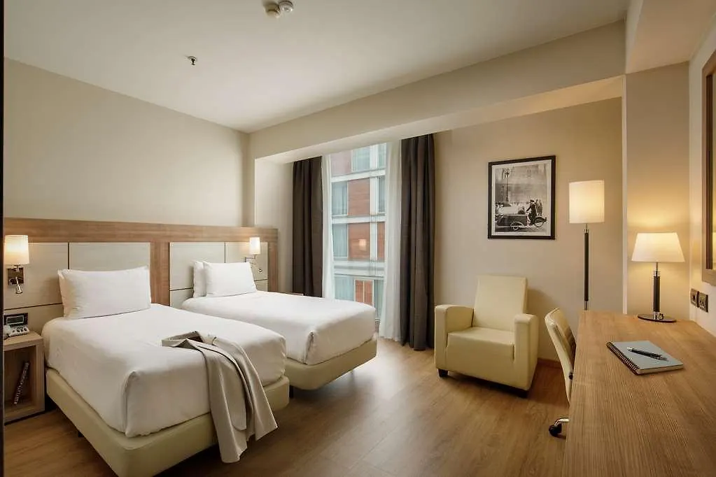 Doubletree By Hilton Milan Hotel 4*,  Italy