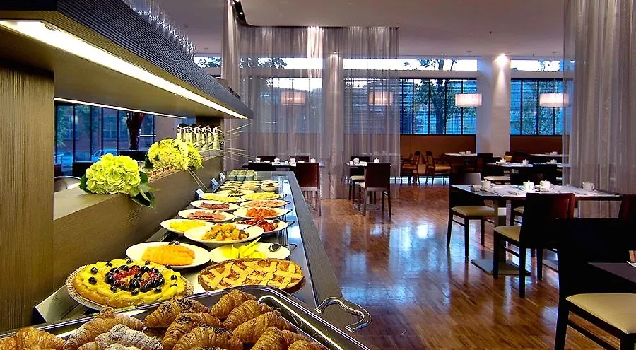 Doubletree By Hilton Milan Hotel