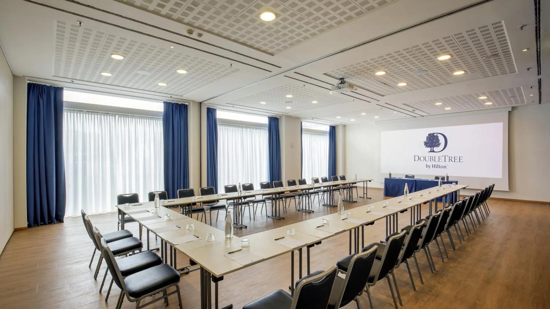 Hotel Doubletree By Hilton Mediolan